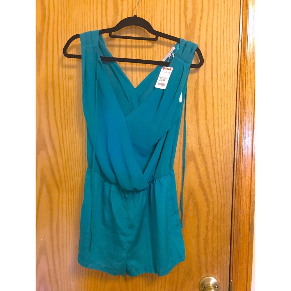 NEVER WORN green/blue romper